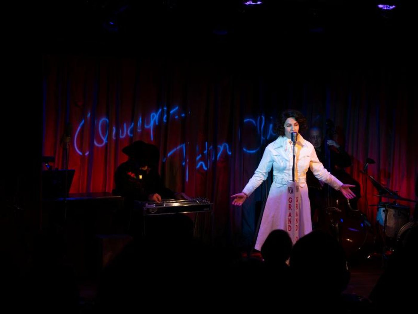 Review: ALWAYS... PATSY CLINE at Florida Rep is Entertaining and Exuberant!  Image