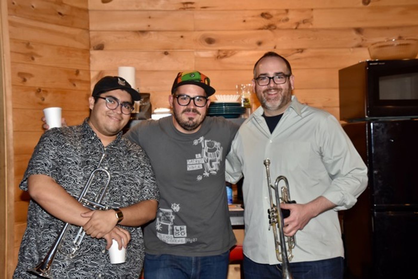 BWW Exclusive: Arielle Jacobs and the Cast of ALADDIN Get December Feels on Carols For A Cure  Image