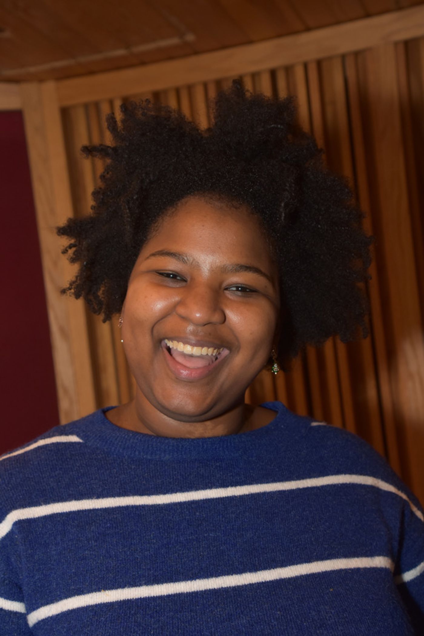 BWW Exclusive: Arielle Jacobs and the Cast of ALADDIN Get December Feels on Carols For A Cure  Image