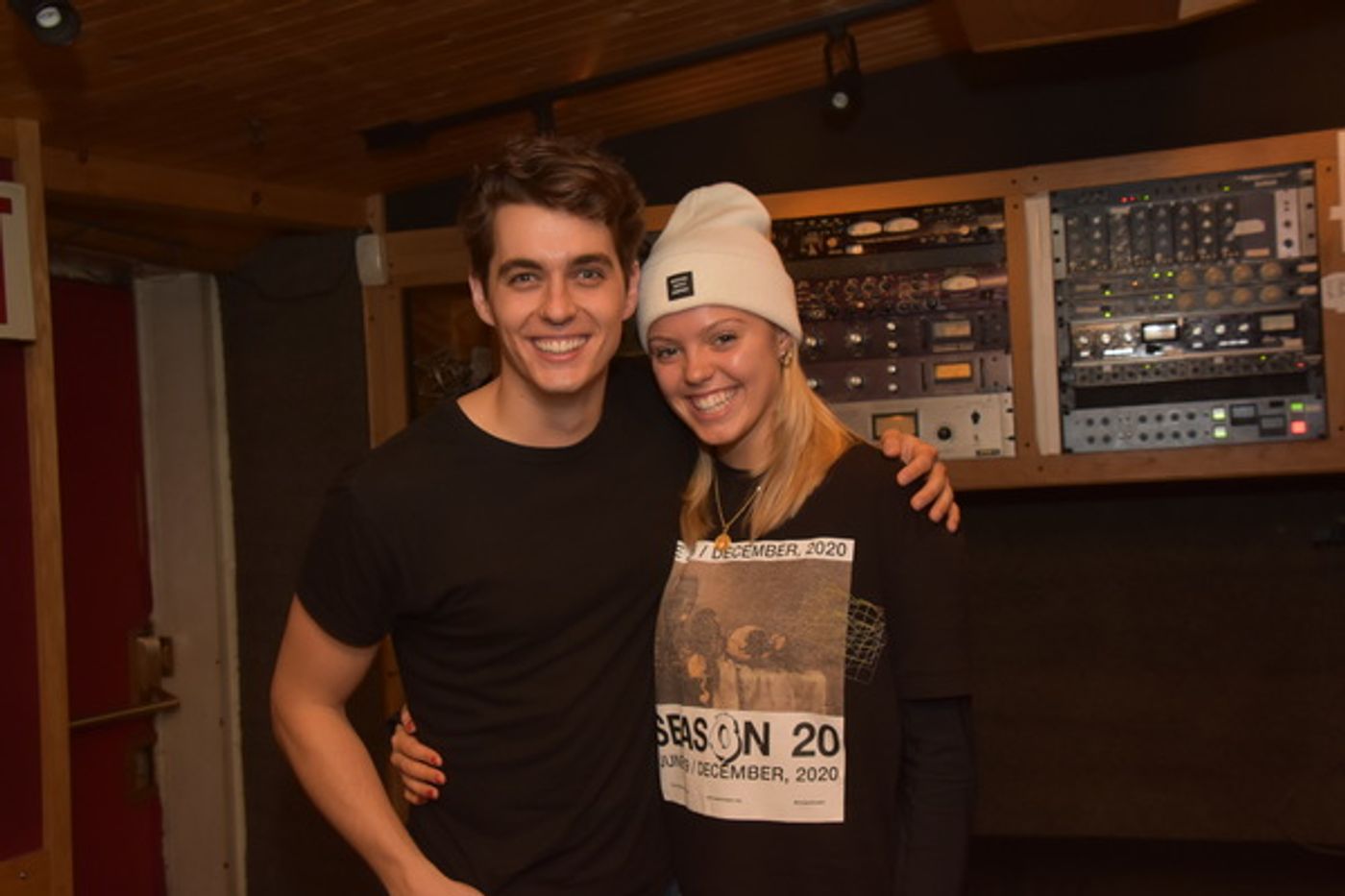 BWW Exclusive: MEAN GIRLS Stars Kyle Selig and Renee Rapp Warm Up to Sing Carols For A Cure BWW Exclusive: MEAN GIRLS Stars Kyle Selig and Renee Rapp Warm Up to Sing Carols For A Cure Image