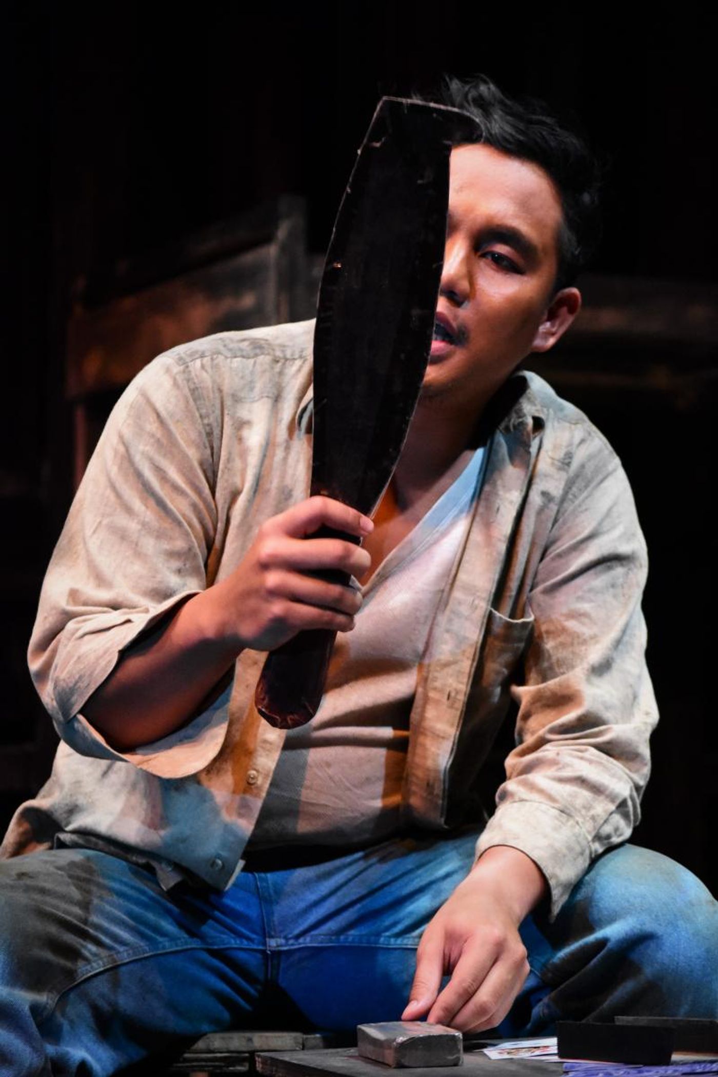 Photo Coverage: Tanghalang Pilipino Adapts OF MICE AND MEN; Show Runs Now Thru 27 Oct.  Image