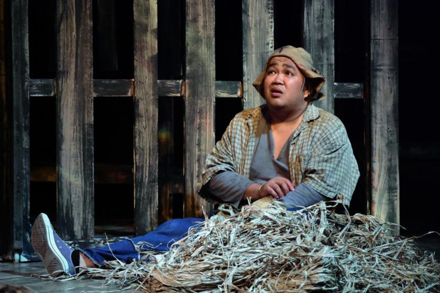 Photo Coverage: Tanghalang Pilipino Adapts OF MICE AND MEN; Show Runs Now Thru 27 Oct.  Image