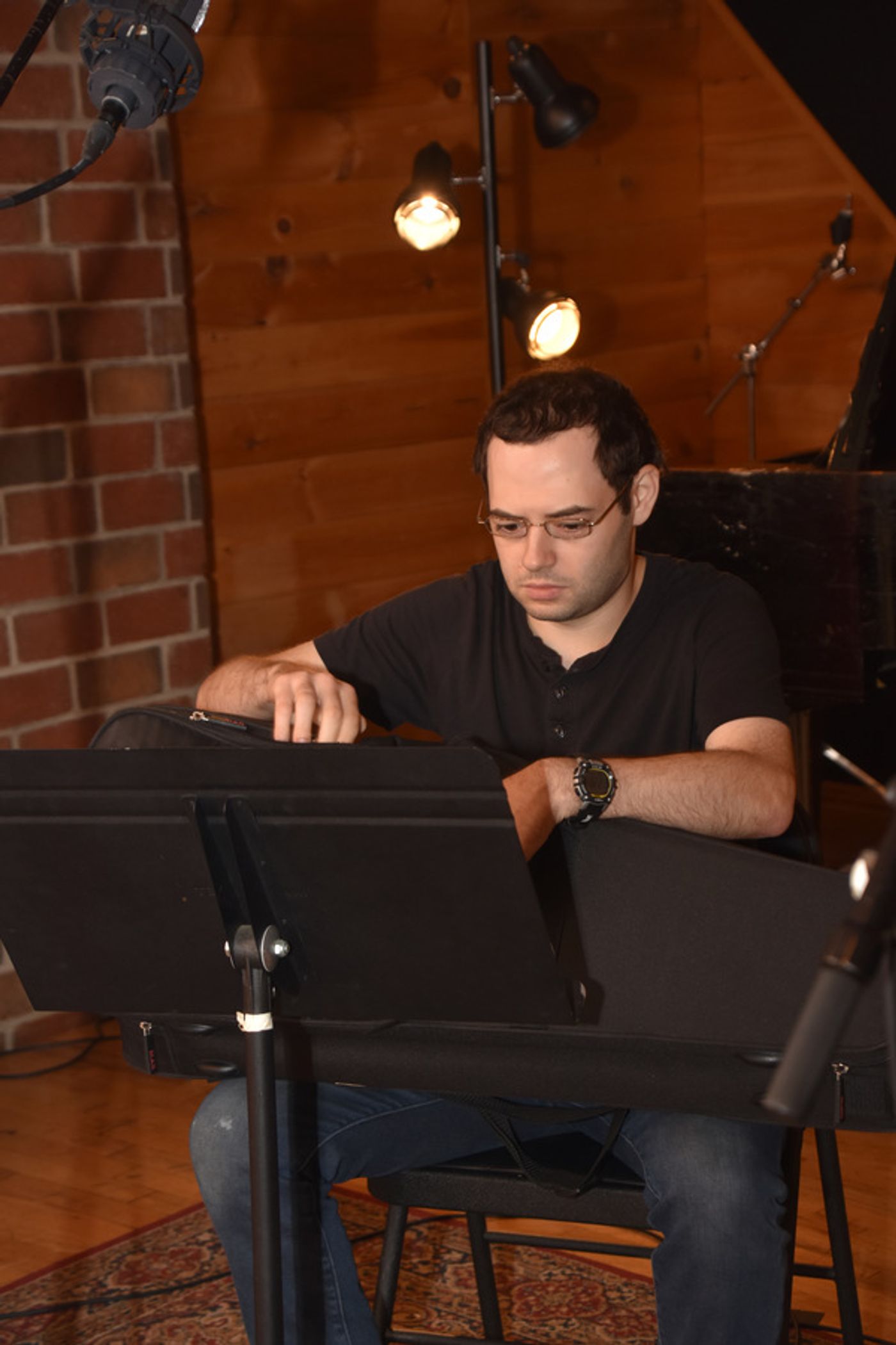 BWW Exclusive: American Federation of Musicians Local 802 Record Carols For A Cure  Image