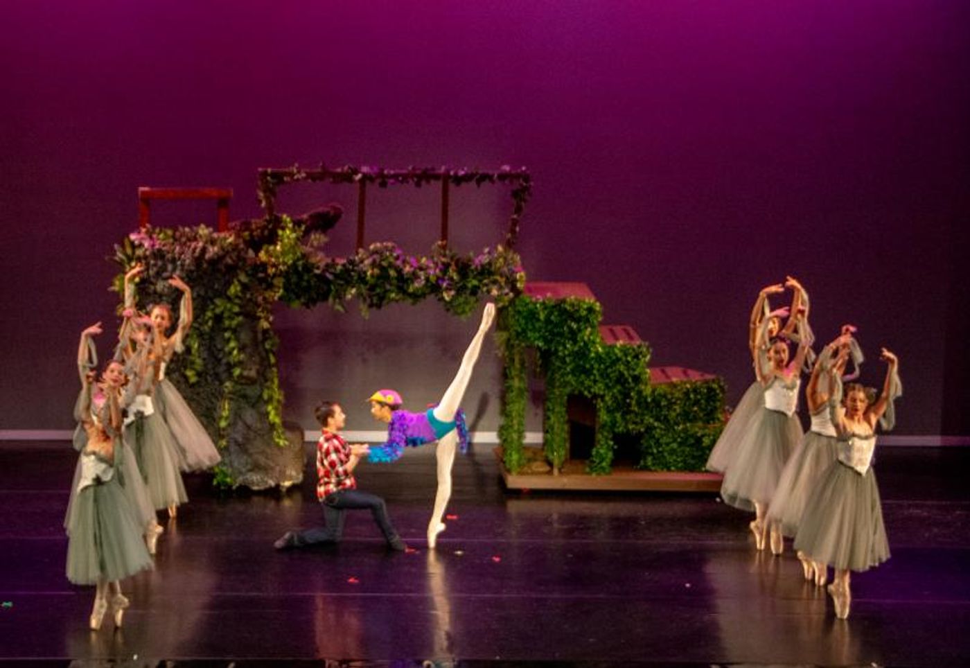 Review:  Los Angeles Youth Ballet Presents A DOUBLE BILL:  MIXED MOTIONS & PETER & THE WOLF at El Portal Theatre  Image