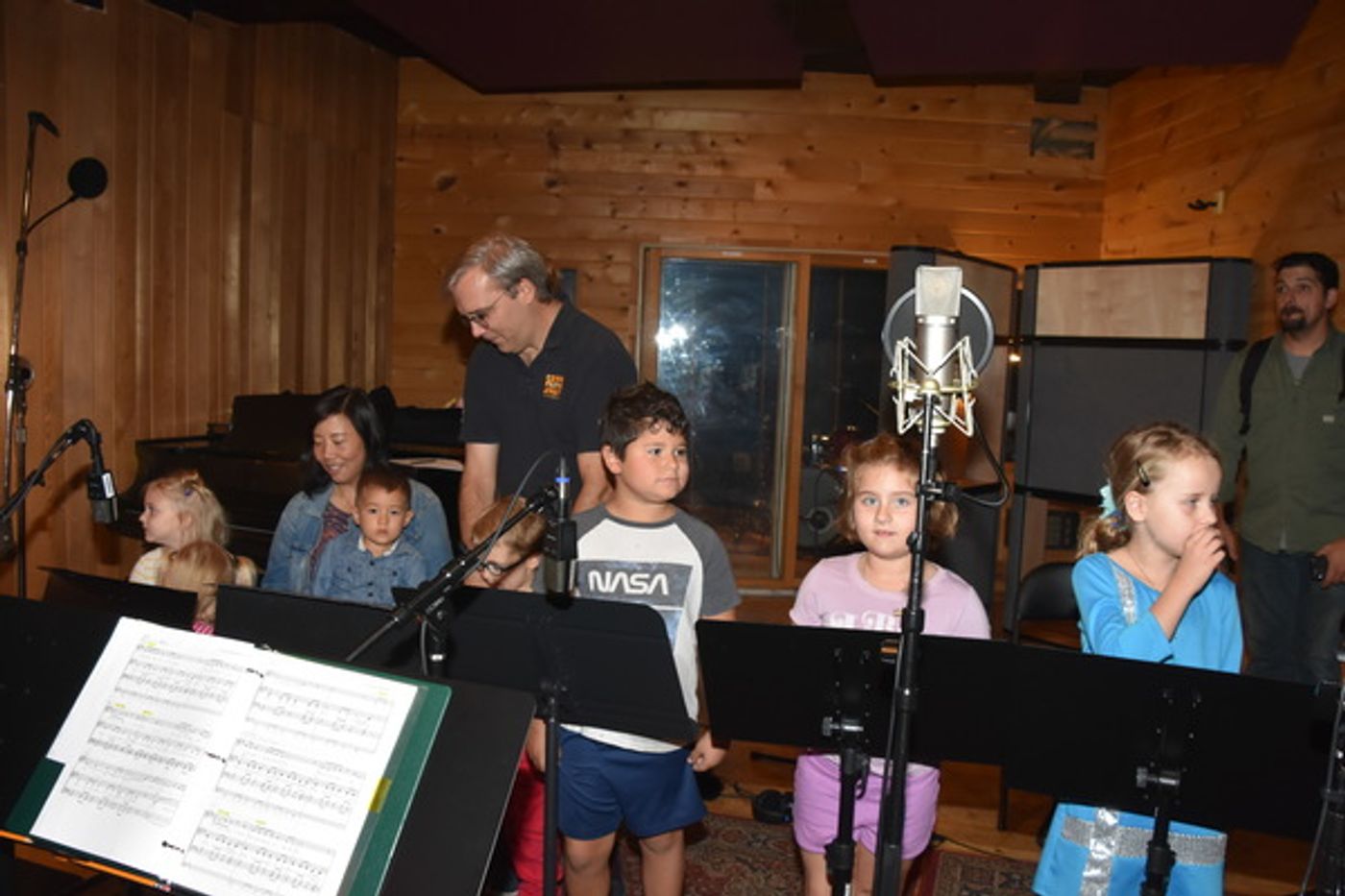 BWW Exclusive: COME FROM AWAY Cast Gets Help from Their Kids to Record Carols For A Cure  Image