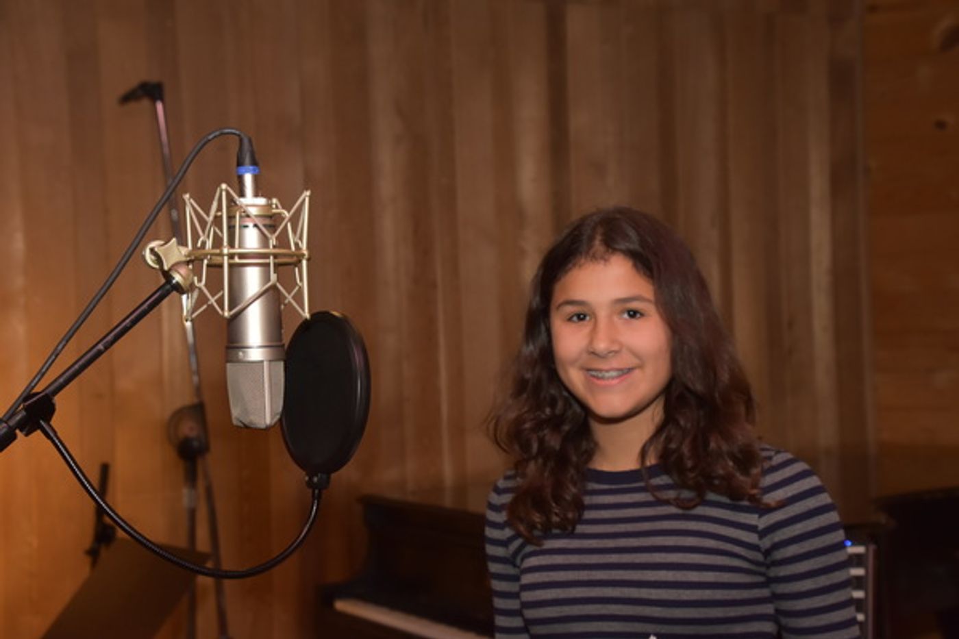 BWW Exclusive: COME FROM AWAY Cast Gets Help from Their Kids to Record Carols For A Cure  Image