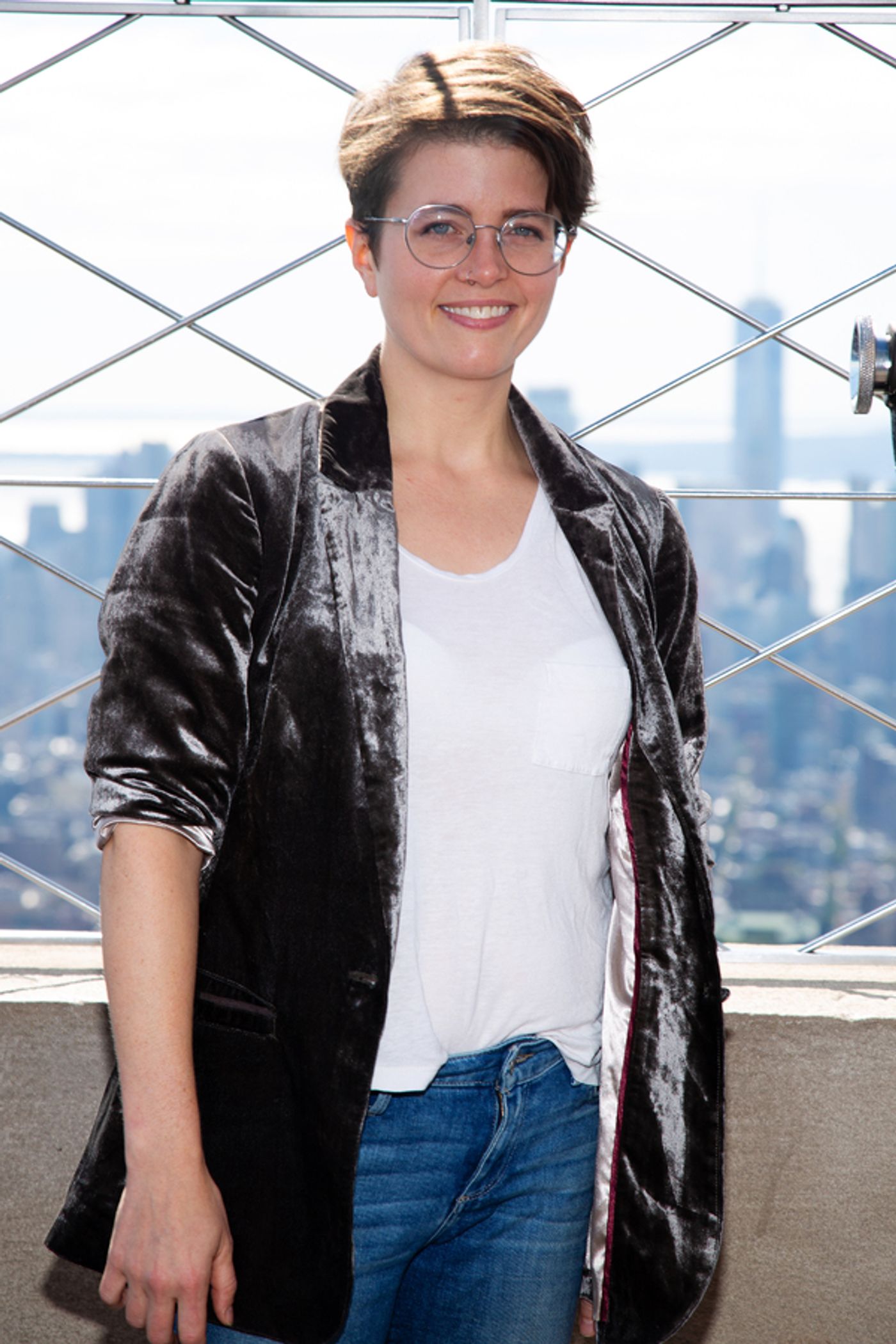 Photo Coverage: THE LIGHTNING THIEF Company Poses Atop the Empire State Building!  Image