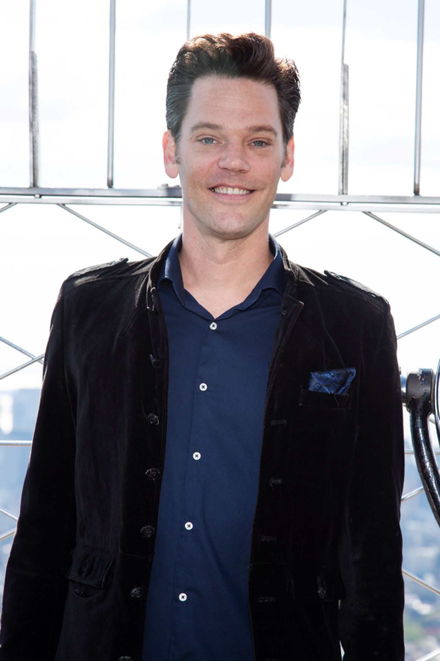 Photo Coverage: THE LIGHTNING THIEF Company Poses Atop the Empire State Building!  Image