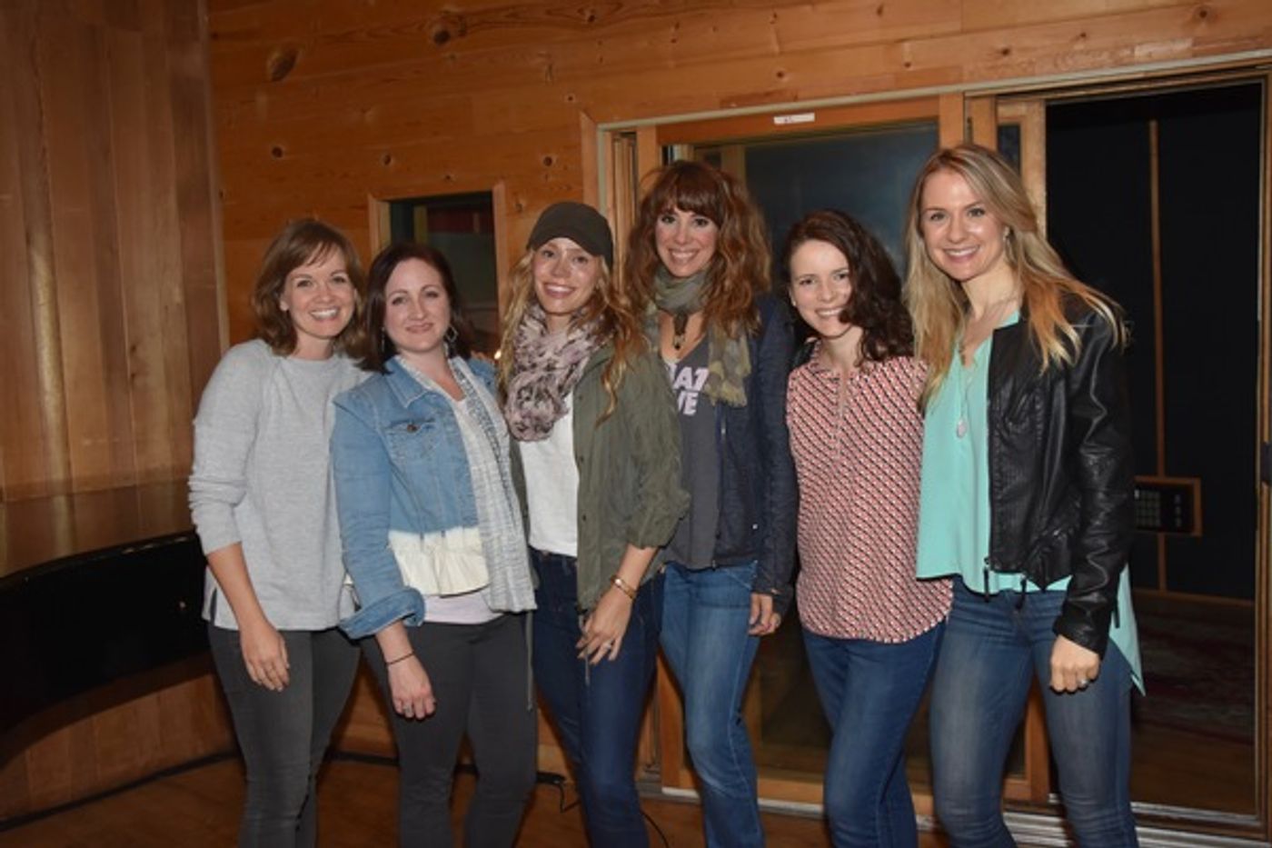 BWW Exclusive: The Broadway Baby Mamas Sing Carols For A Cure!  Image