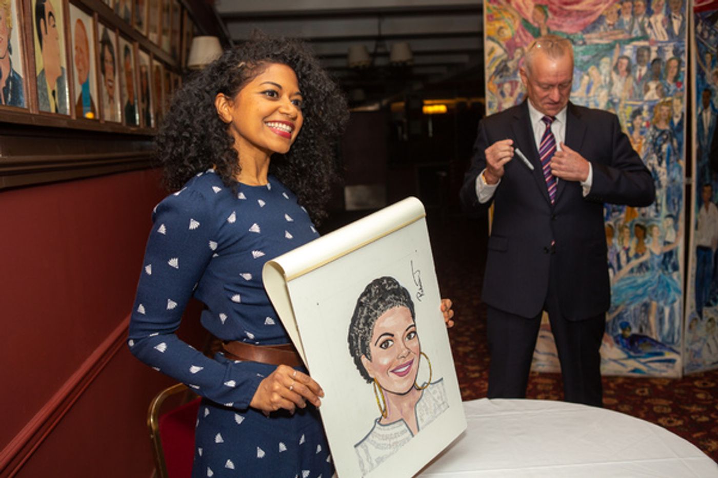 Photo Coverage: Rebecca Naomi Jones Receives Portrait at Sardi's Photo Coverage: Rebecca Naomi Jones Receives Portrait at Sardi's Image