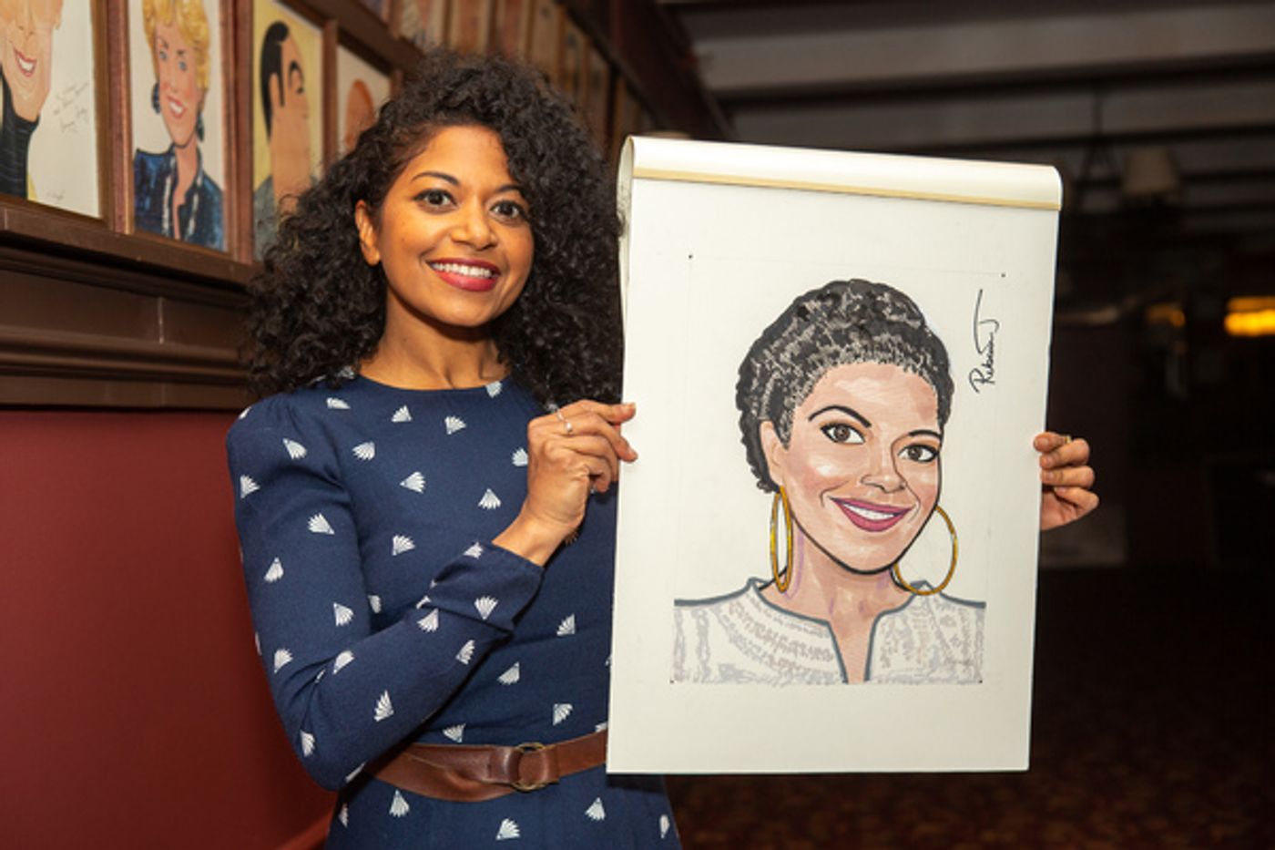 Photo Coverage: Rebecca Naomi Jones Receives Portrait at Sardi's Photo Coverage: Rebecca Naomi Jones Receives Portrait at Sardi's Image