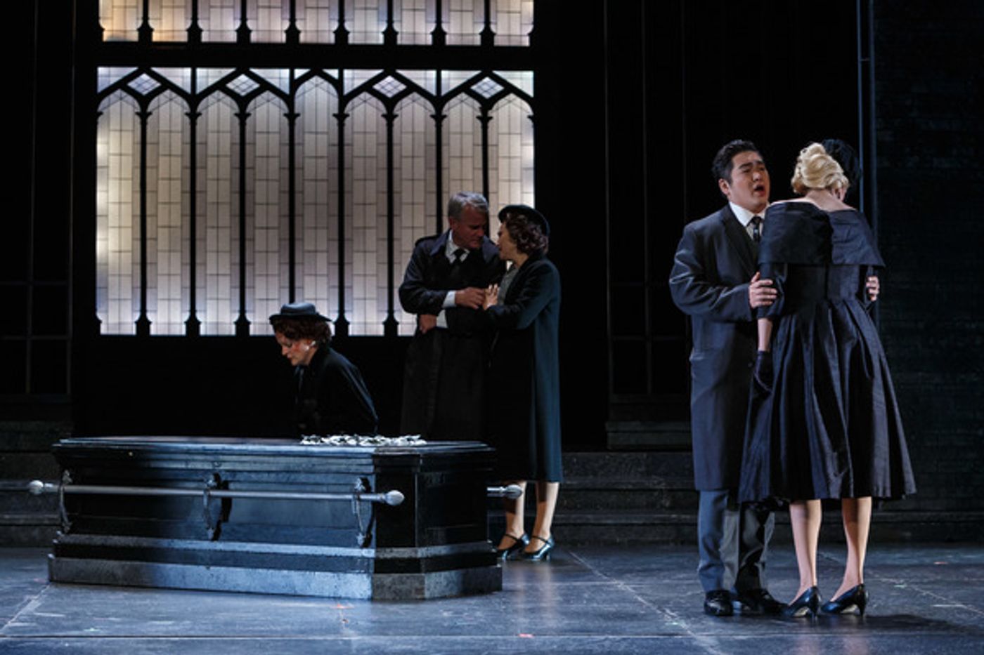 Photo Flash: Pittsburgh Opera Presents DON GIOVANNI Photo Flash: Pittsburgh Opera Presents DON GIOVANNI Image
