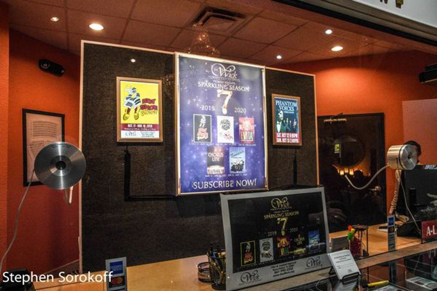 BWW Review/Photos: Nashville's Kellye Cash Headlines Cabaret Show at The Wick Theatre  Image