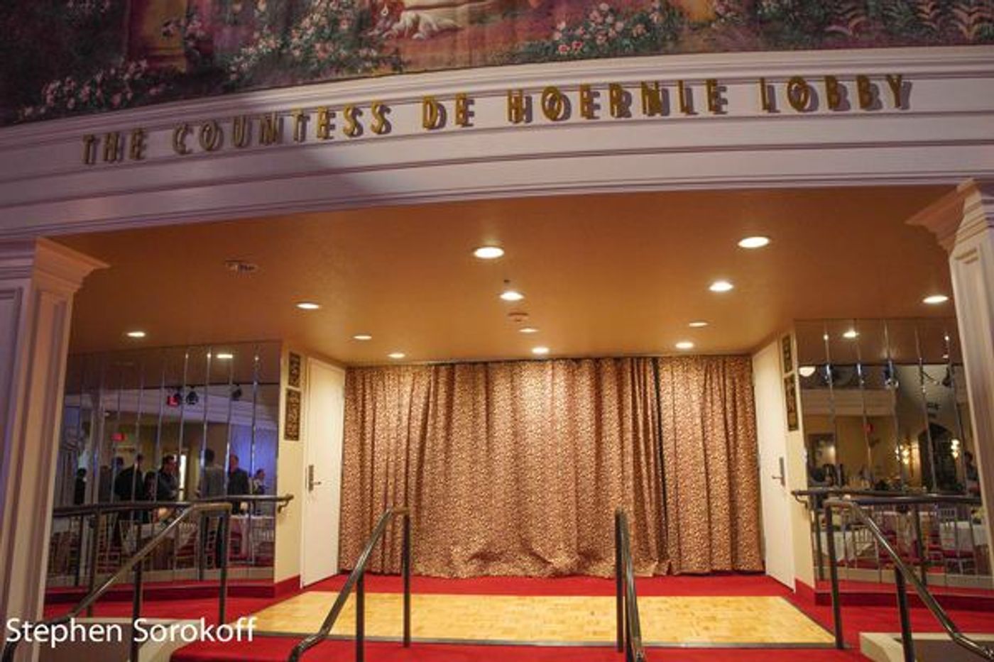 BWW Review/Photos: Nashville's Kellye Cash Headlines Cabaret Show at The Wick Theatre  Image