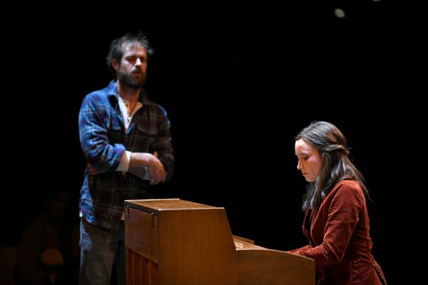 AURORA FLORENCE and TOM FRANK Photo