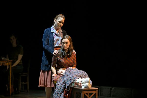 CYNTHIA MARTY, AURORA FLORENCE, and QUINN COPELAND Photo