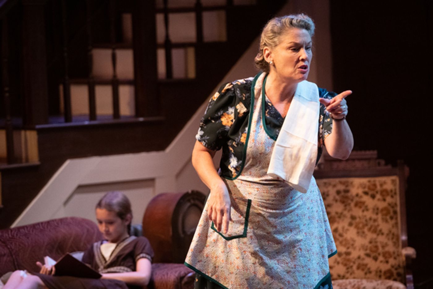 Photo Flash: First Look at New Jewish Theatre's BRIGHTON BEACH MEMOIRS  Image