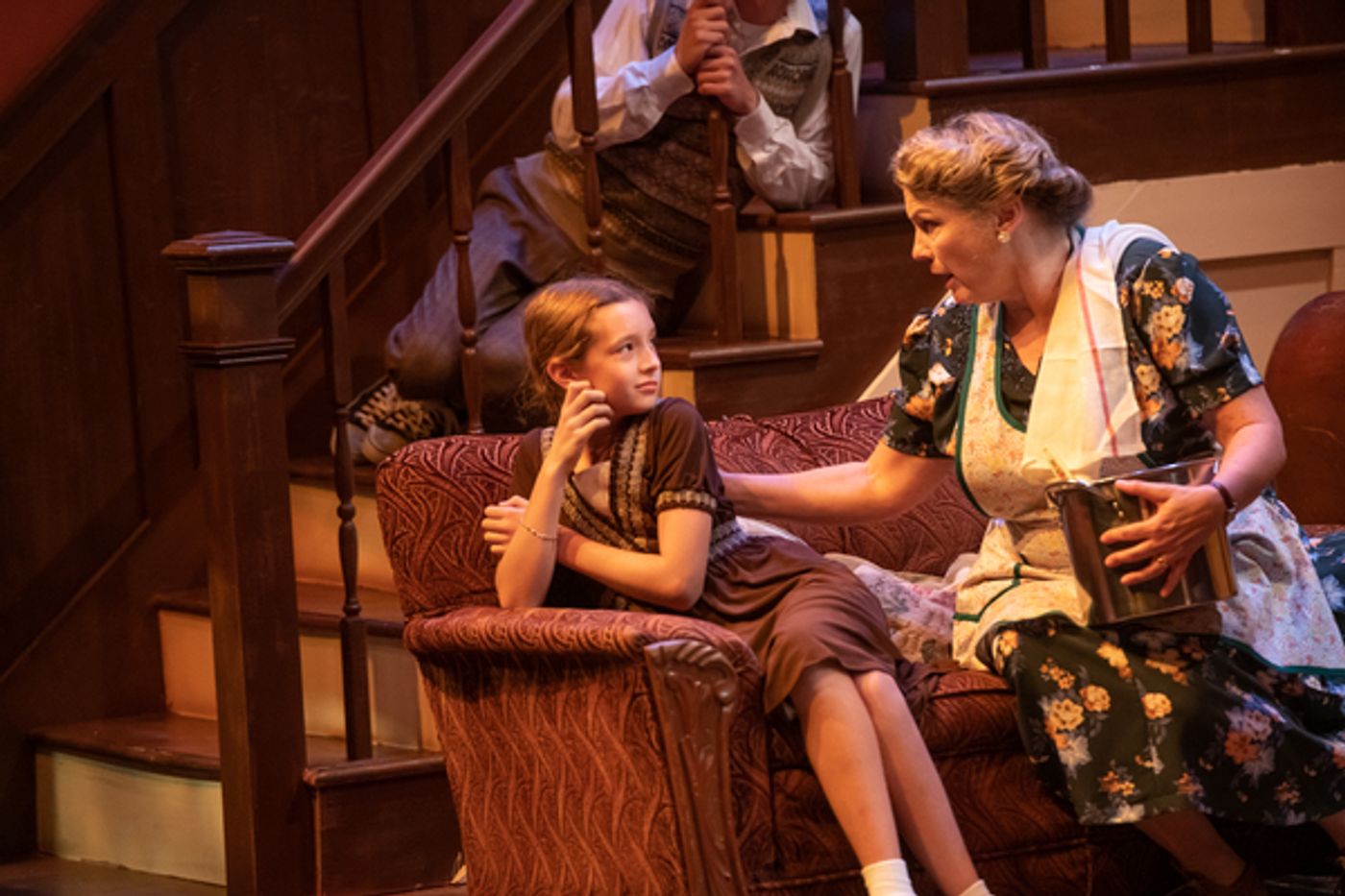 Photo Flash: First Look at New Jewish Theatre's BRIGHTON BEACH MEMOIRS  Image