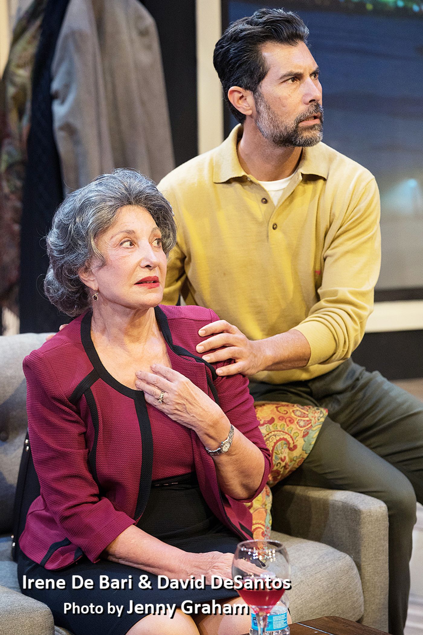 Review: THE ABUELAS Offer Conflicts & Strong Performances  Image