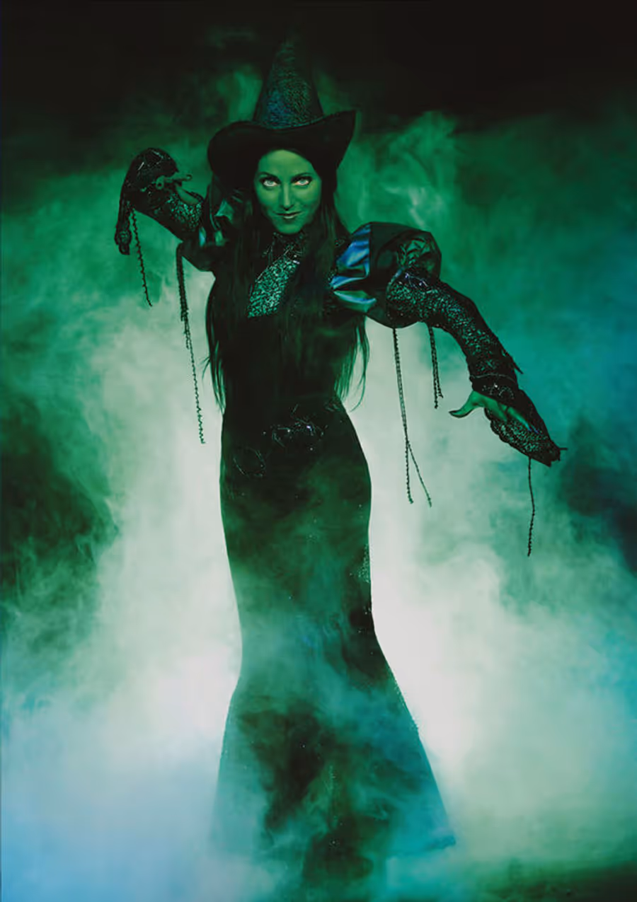 Photo Flash: Get A First Look At The Non-Replica Production of WICKED in Prague Image