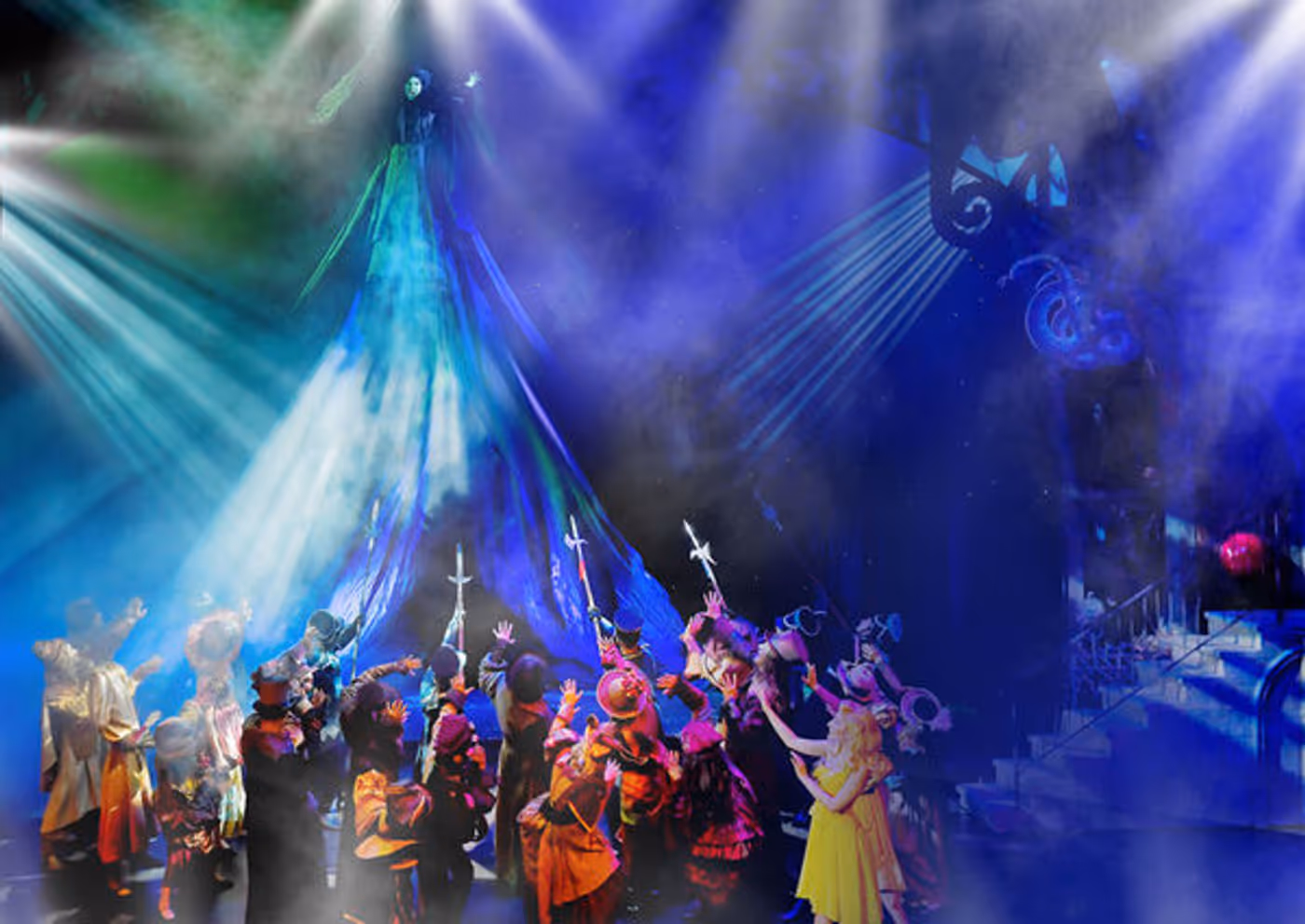 Photo Flash: Get A First Look At The Non-Replica Production of WICKED in Prague  Image