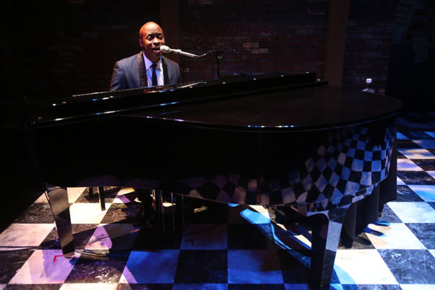 Photo Flash: LADY DAY AT EMERSON'S BAR & GRILL Brings Billie Holiday To Life At ICT  Image