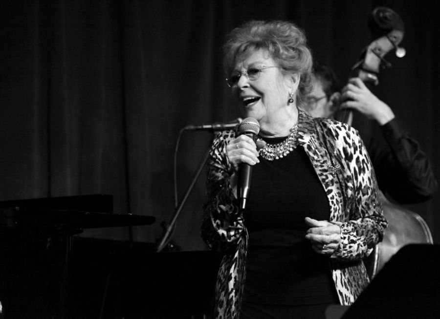 Review: Anita Gillette Stands Tall in CHAPTER 3! at Birdland Image