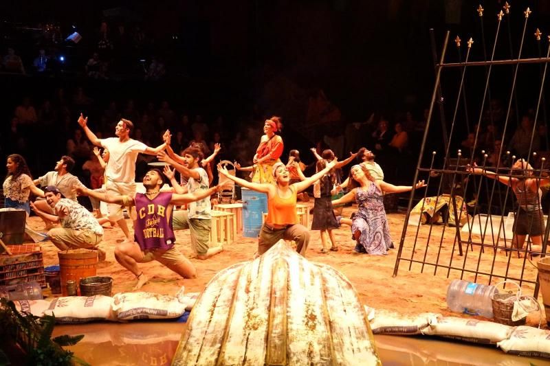 Review: ERASE UNA ISLA en el Conjunto Santander  Image