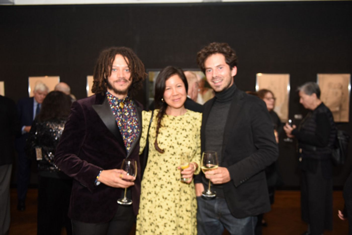 Photo Flash: Stars Align For Oscar Winner Joseph Feury's New Exhibit At The National Arts Club  Image