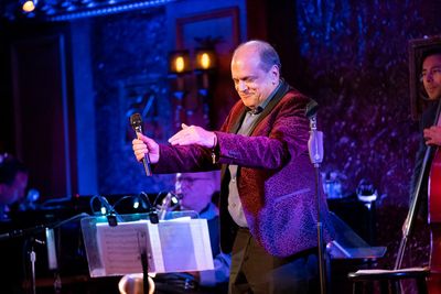 John Minnock on stage at Feinstein''s/54 Below on September 20, 2019    Photo by Lesl Photo