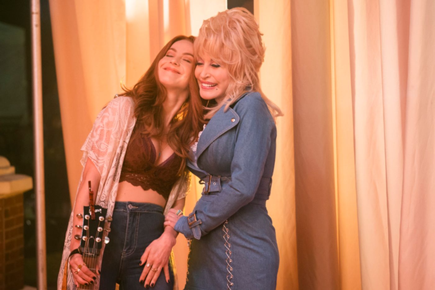 Photo Flash: Get a First Look at Dolly Parton's HEARTSTRINGS  Image
