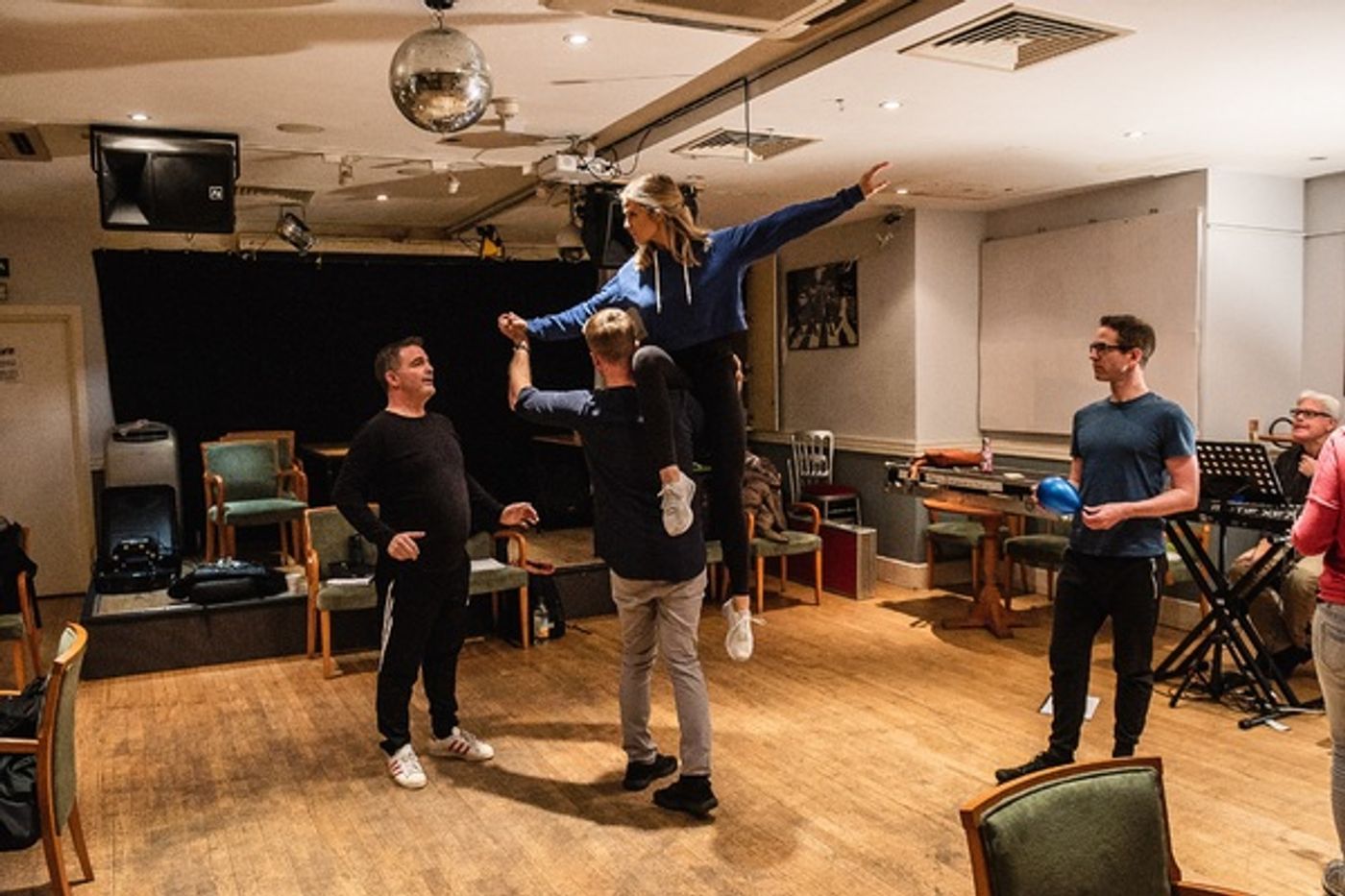 Photo Flash: In Rehearsal with Chiswick Playhouse's I LOVE YOU, YOU'RE PERFECT, NOW CHANGE  Image