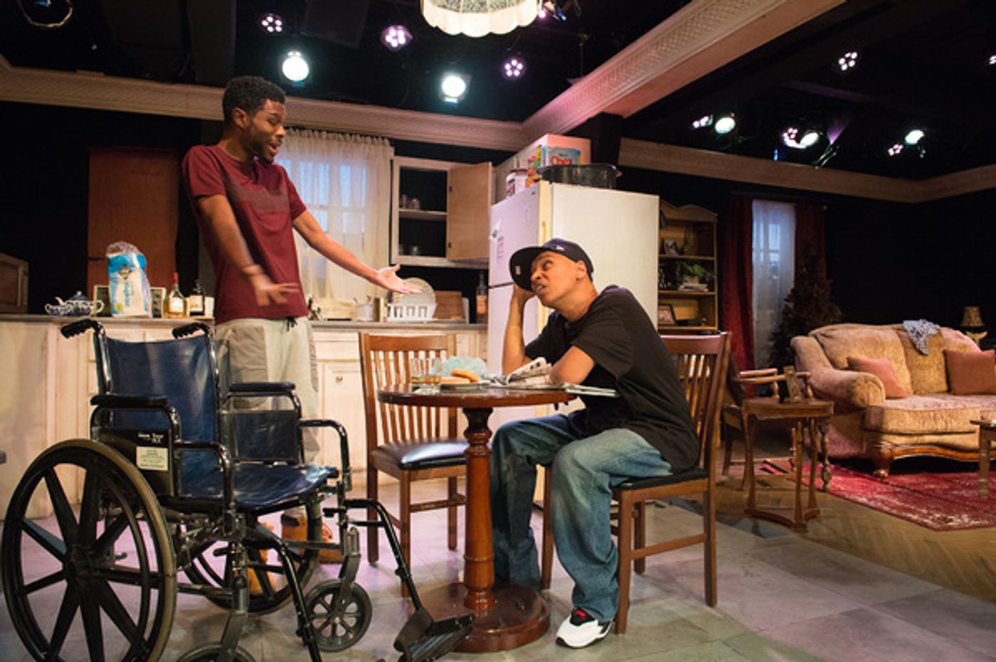 Photo Flash: First Look at BETWEEN RIVERSIDE AND CRAZY at the Fountain Theatre Photo Flash: First Look at BETWEEN RIVERSIDE AND CRAZY at the Fountain Theatre Image