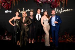 Ella Hunt, Jan Krakowski, Anna Baryshnikov, Adrian Blake Enscoe, Hailee Steinfeld, and Toby Huss @ BroadwayWorld Ella Hunt, Jan Krakowski, Anna Baryshnikov, Adrian Blake Enscoe, Hailee Steinfeld, an Photo