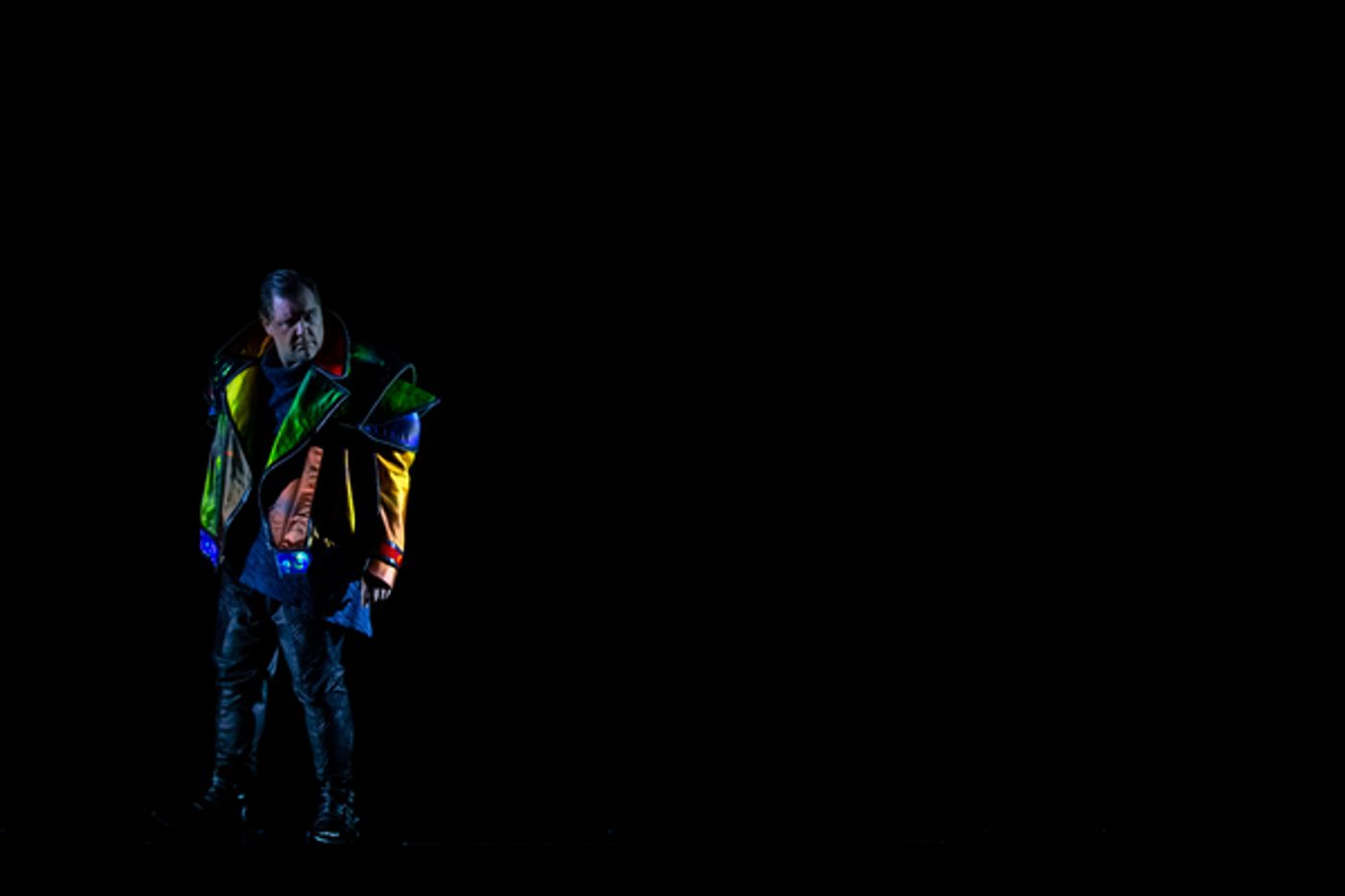 Photo Flash: Get A First Look at RIGOLETTO at Edmonton Opera Photo Flash: Get A First Look at RIGOLETTO at Edmonton Opera Image