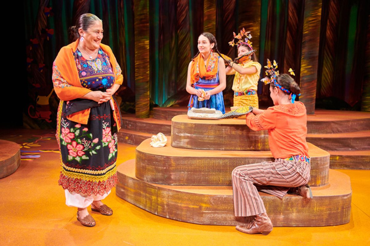 Laura Crotte, Abby Hanna, and cast at 