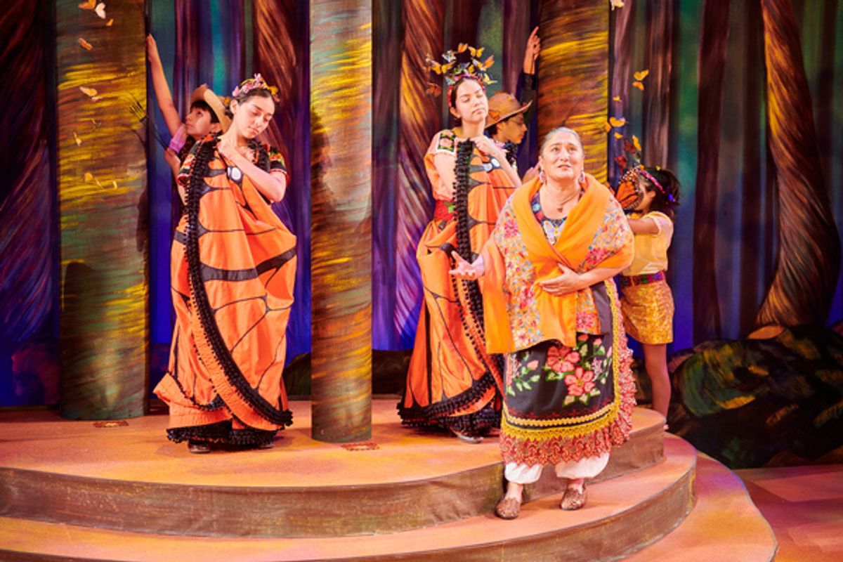 Laura Crotte and cast at 