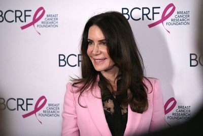 Lois Robbins Photo