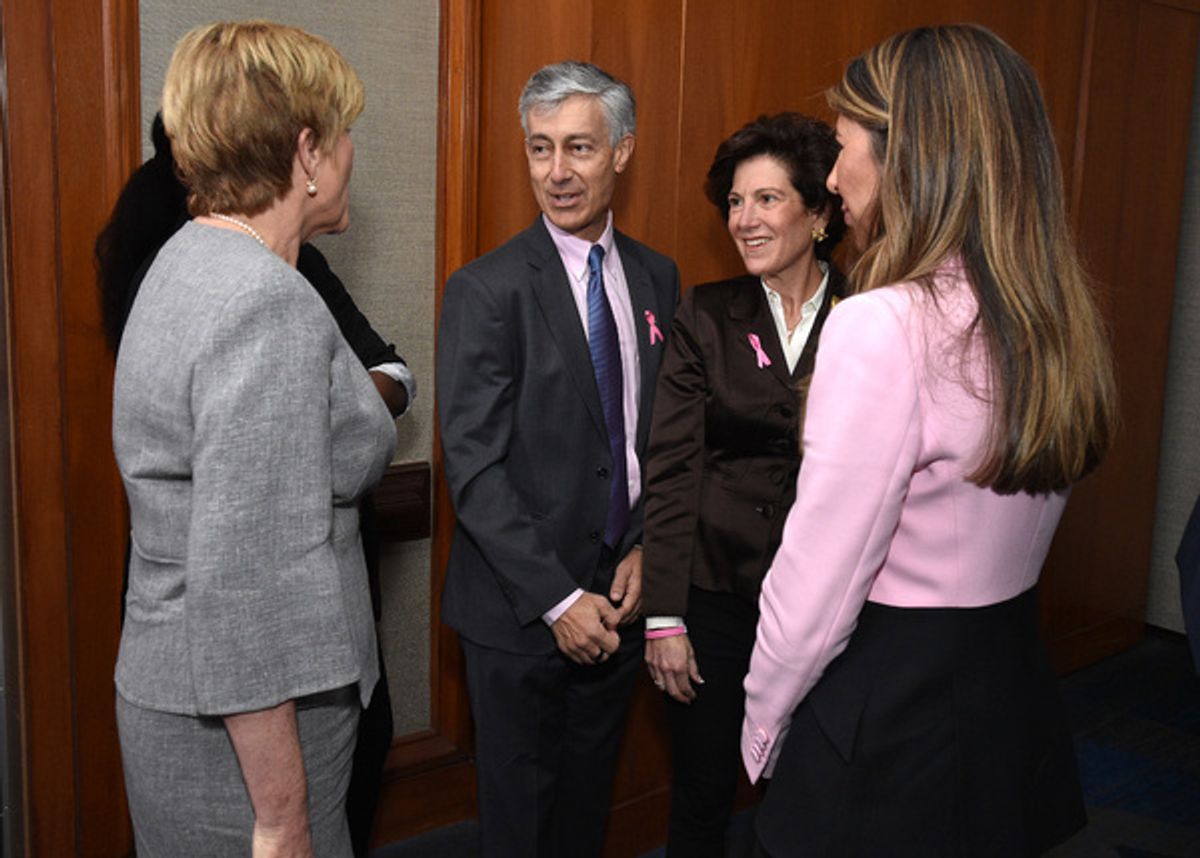 Anne Thompson, Gary Lauder, Laura Lauder, and Nina Garcia at 