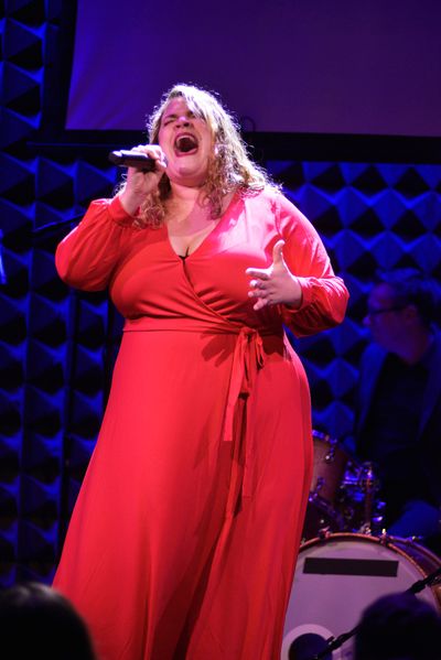 Bonnie Milligan Photo