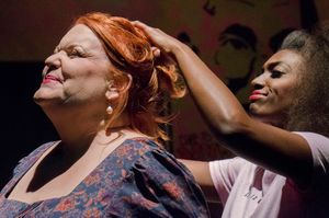 Emma Messenger, Ilasiea Gray Photo