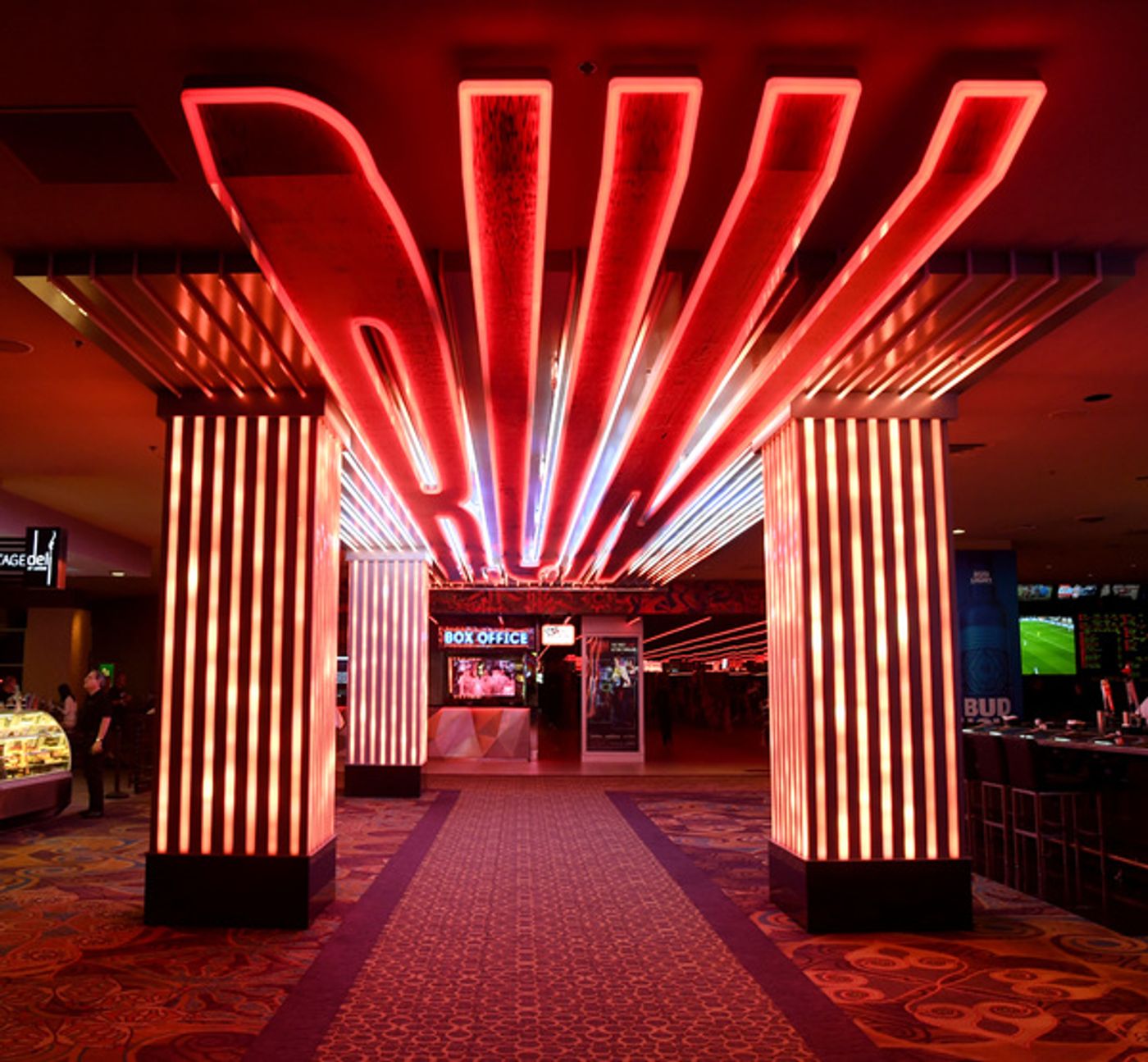 Photo Flash: First Look At R.U.N At Luxor Hotel and Casino Photo Flash: First Look At R.U.N At Luxor Hotel and Casino Image