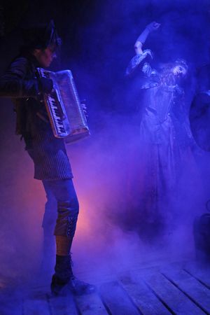 Alex Burnette, Haley Barna @ BroadwayWorld Alex Burnette, Haley Barna Photo