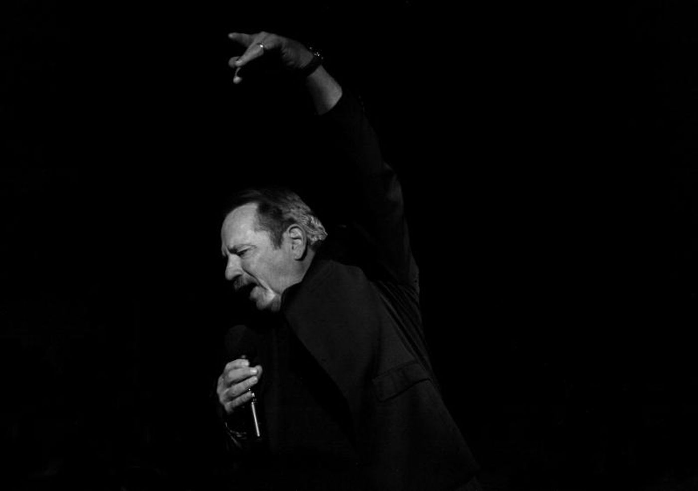 Review: Tom Wopat Brings Magic And WEDNESDAY'S WITH WOPAT to The Beach Cafe  Image