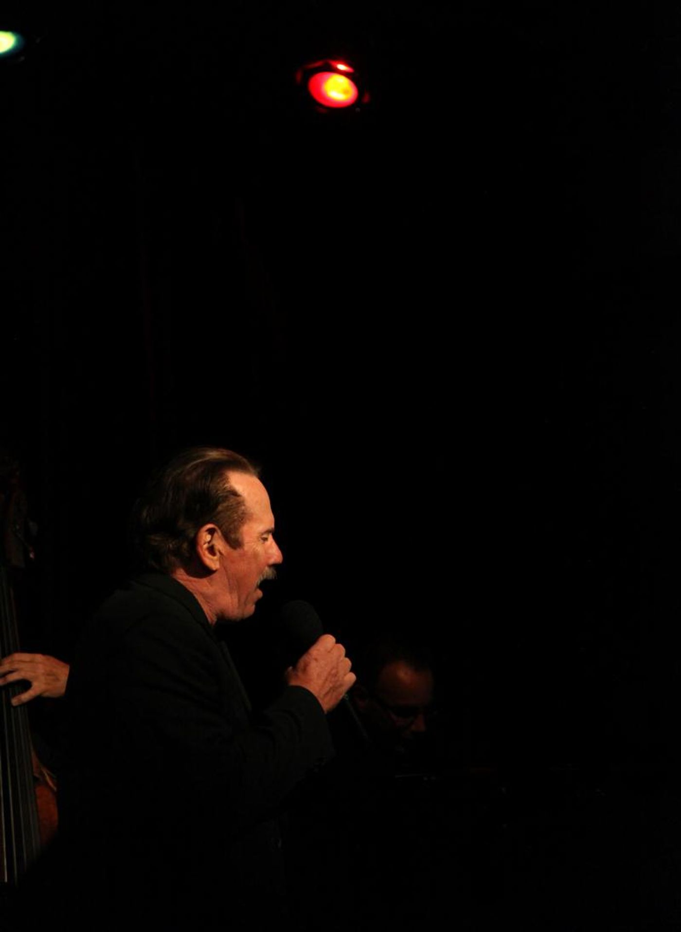 Review: Tom Wopat Brings Magic And WEDNESDAY'S WITH WOPAT to The Beach Cafe  Image