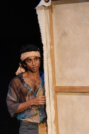 Hiran Abeysekera Photo