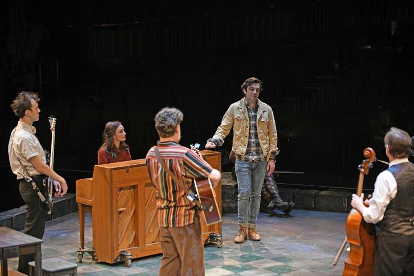 Review: 3-D Theatricals' Deeply Heartfelt ONCE Spreads the Love All Around Review: 3-D Theatricals' Deeply Heartfelt ONCE Spreads the Love All Around Image