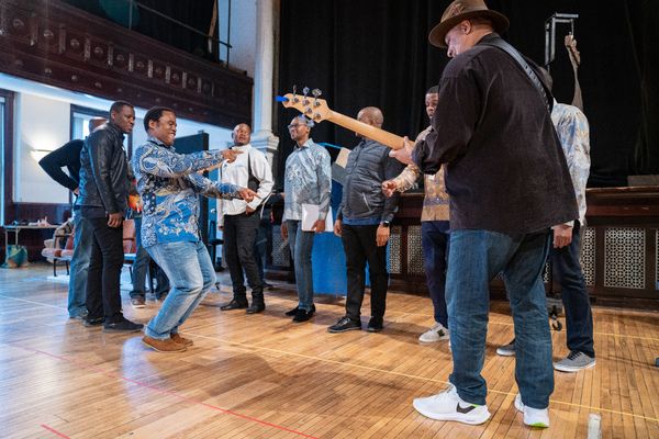  Ladysmith Black Mambazo Photo