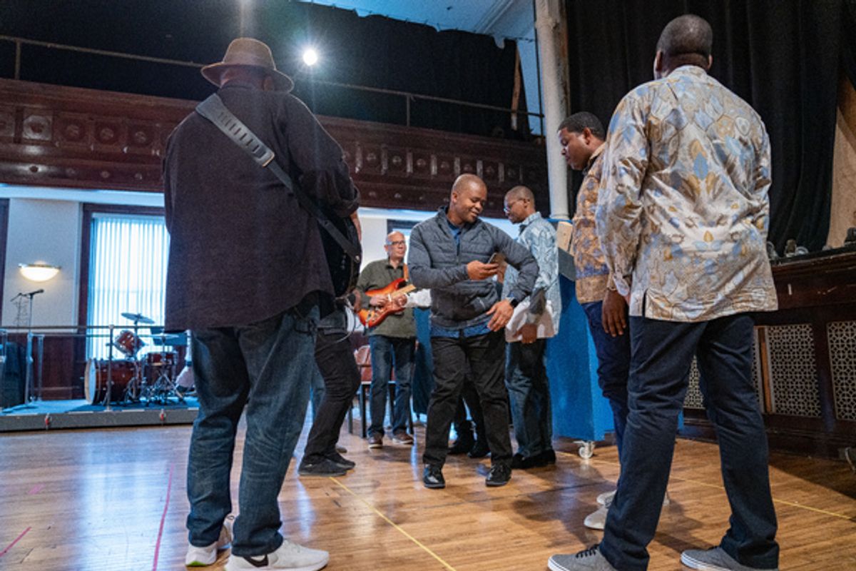  Ladysmith Black Mambazo at 