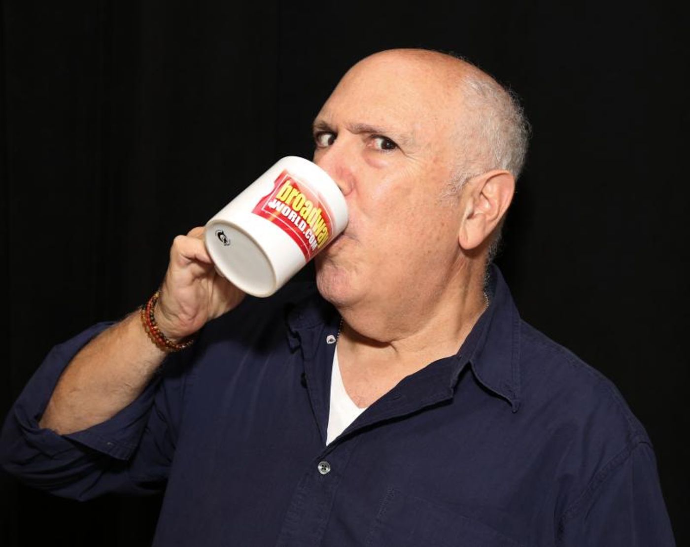 Wake Up With BWW 10/25: Darren Criss Returns to Broadway, and More! Wake Up With BWW 10/25: Darren Criss Returns to Broadway, and More! Image